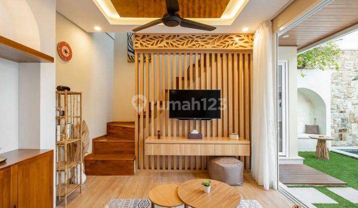 Minimalist Modern 2 Bedrooms Villa For Sale At Tumbak Bayuh 2