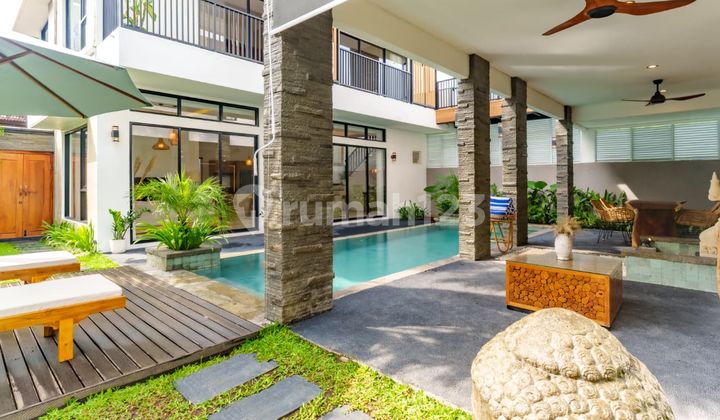 Newly Renovated 3 Bedrooms Villa At Berawa 2