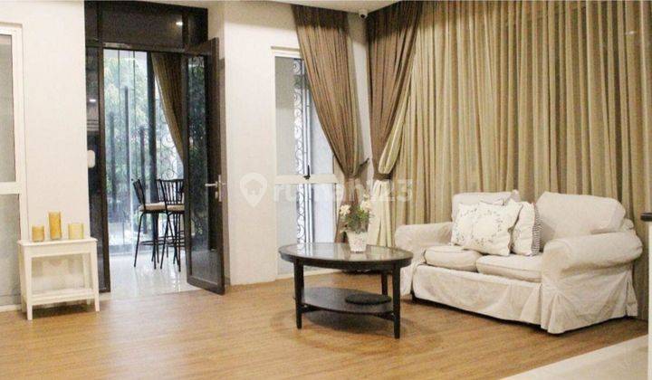 Disewakan Rumah Full Furnished Alam Sutera. Kondisi Bagus. 1