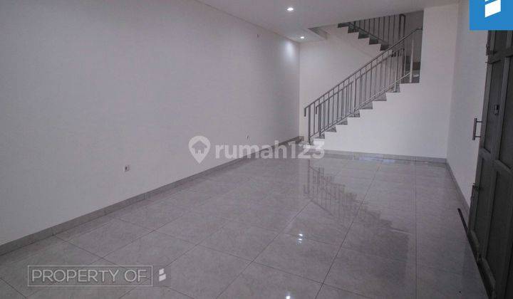 Ruko 3,25 Lantai Baru 130 M, SHM Pusat Kota Bandung 2