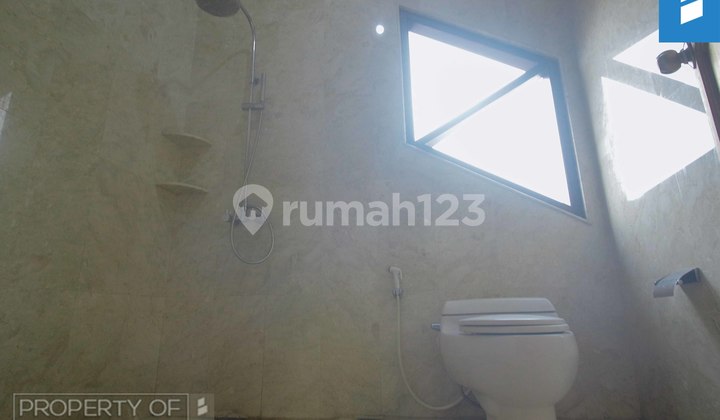 Rumah Murah 2 Lantai Marmer Sayap Sutami Dekat Setrasari Sukajadi Bandung 14