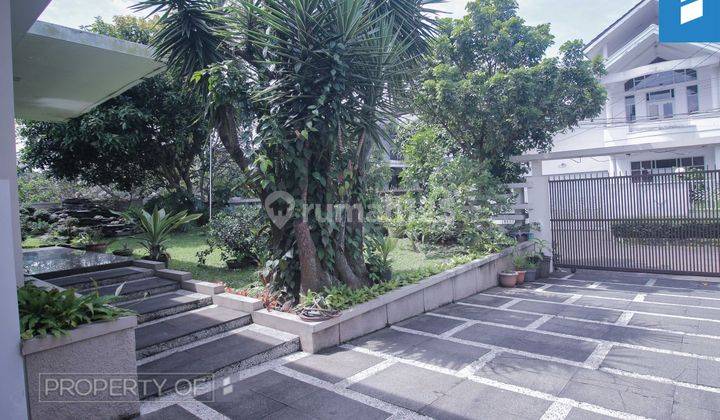 Rumah Bagus Furnished SHM di Setramurni, Bandung 1