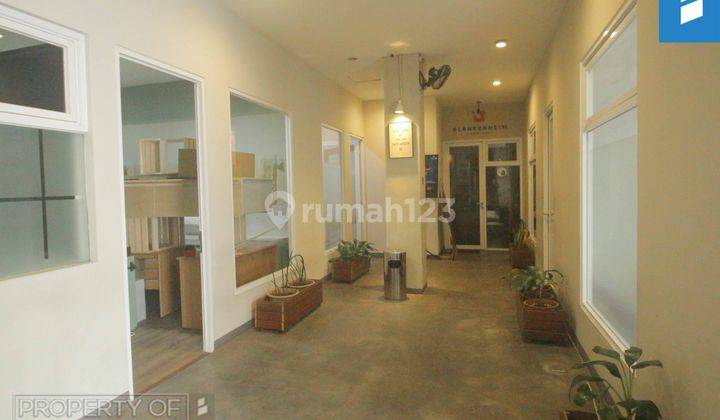 Ruang Usaha 96 M Bagus Sayap Riau Bandung