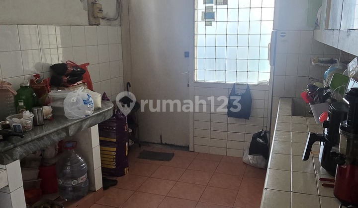 Murah ! Rumah Jalan Utama Bandung Utara, Bandung. Cocok Untuk Restoran - Cafe - Showroom 2