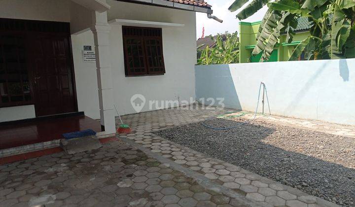 Gaess Siap huni, Rumah Gedong Kuning Selatan Pringgolayan, Yogyakarta 2