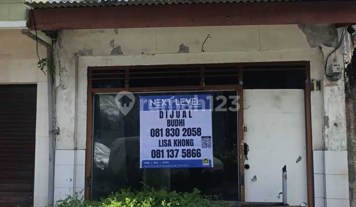 Dijual Cepat Rumah di Pusat Kota Cocok untuk Gudang