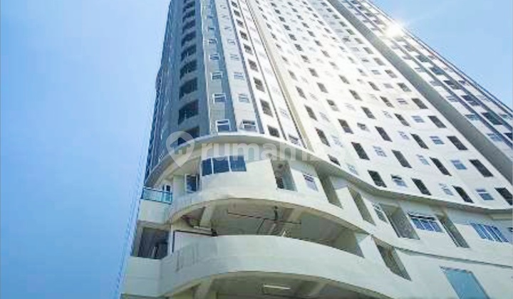 Apartemen Luas Dijual di Grand Dharmahusada Lagoon, Dekat Kampus