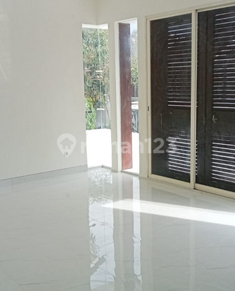 Dijual Rumah di Grand Harvest Cluster Belvoir 2