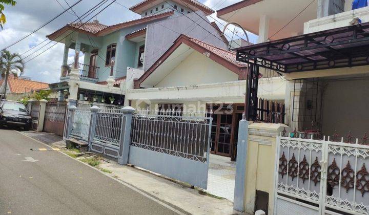 RUMAH MURAH HITUNG TANAH JL GRINTING KEBAYORAN BARU JAKARTA SELATAN 1