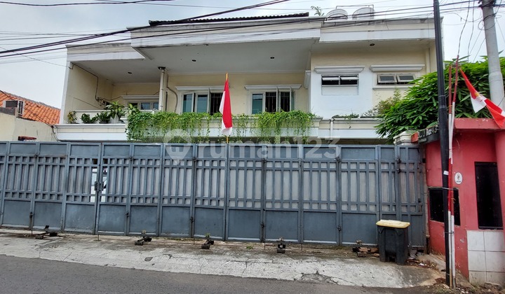 DIJUAL RUMAH BAWAH HARGA TEBET JAKARTA SELATAN 2