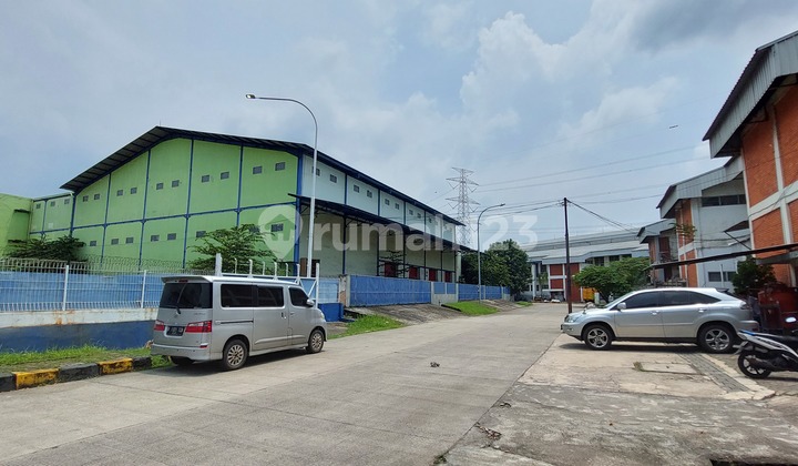 DIJUAL PABRIK DI KAWASAN INDUSTRI PULO GADUNG JL BUARAN  CAKUNG JAKARTA TIMUR