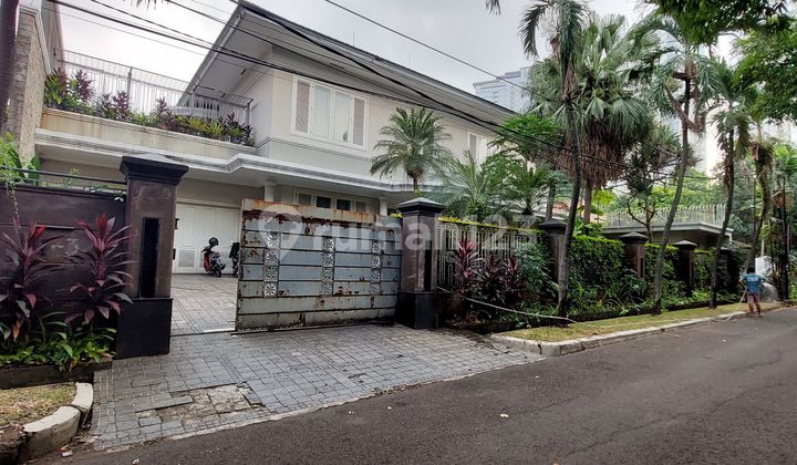 DIJUAL CEPAT RUMAH BAGUS KEBAYORAN BARU MARTIMBANG JAKARTA SELATAN