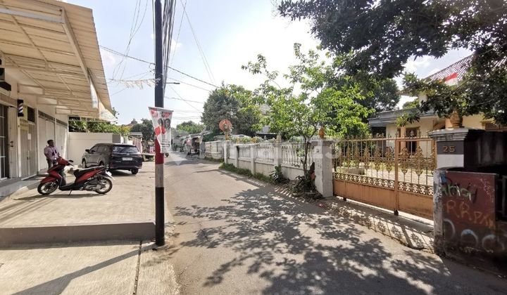 FOR SALE QUICKLY NICE HOUSE CHEAP ON MANUNGGAL RAYA STREET CIRACAS EAST JAKARTA 2