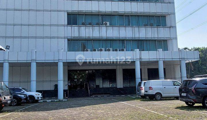 DIJUAL CEPAT GEDUNG JL PEMUDA RAWAMANGUN JAKARTA TIMUR 2