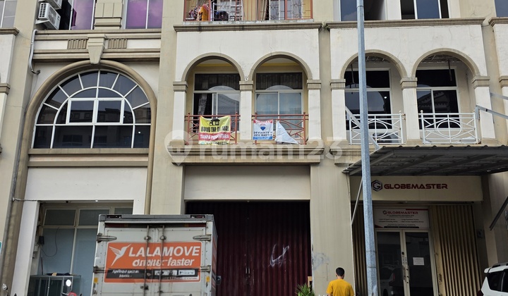 For Sale Cheap Fast 3-Story Shop House in Grand Galaxy City Bekasi 2