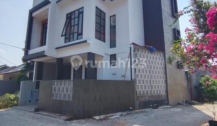 Quick Sale Nice House Baiti Jannaty Housing Cinangka Depok