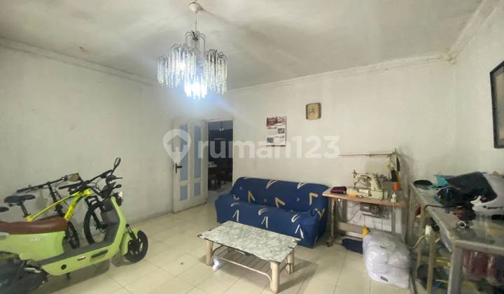 Ready-to-Occupy House in a Complex Near Peta Kota Road, Bandung 2