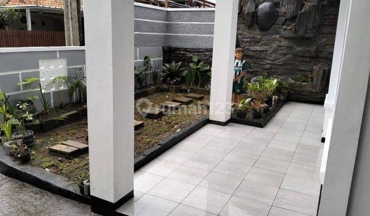 Dijual Cepat Rumah 2 Lantai Siap Huni Dalam Komplek Di Sariwangi Bandung Dekat Polban
 2