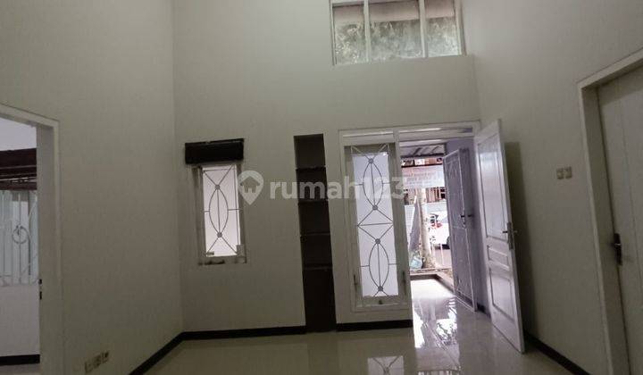 Langka! Jual Nego Rumah siap huni di Kota Baru Parahyangan  1