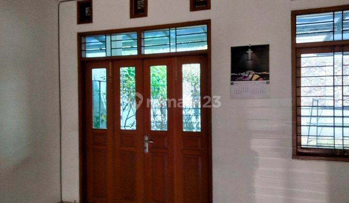 Jual rumah 2 lantai siap huni di komplek Batununggal Kota Bandung 2