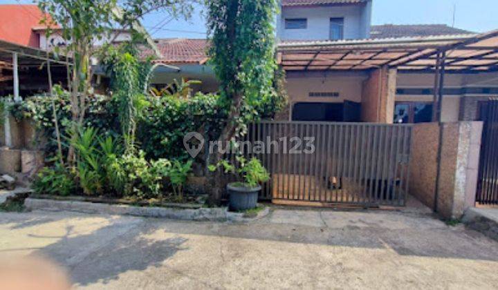 Dijual cepat rumah 2 lantai siap huni di Taman kopo indah 2 1