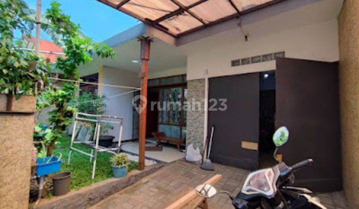 Dijual cepat rumah 2 lantai siap huni di Taman kopo indah 2 2