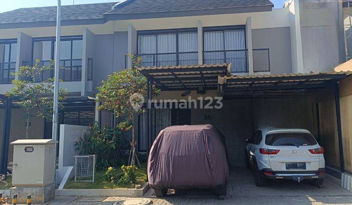 Jual Cepat! Rumah Semi Furnished sudah renovasi di Kota Baru Parahyangan 1