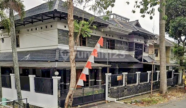 Jual Cepat Rumah Besar Dan Terawat Cocok Untuk Kostan Di Jalan Mustang Selangkah Dari Universitas Maranatha Dan Pintu Tol Pasteur Kota Bandung Jual Cepat Rumah Besar Dan Terawat Cocok Untuk Kostan Di Jalan Mustang Selangkah Dari Universitas Maranatha Dan Pintu Tol Pasteur Kota Bandung