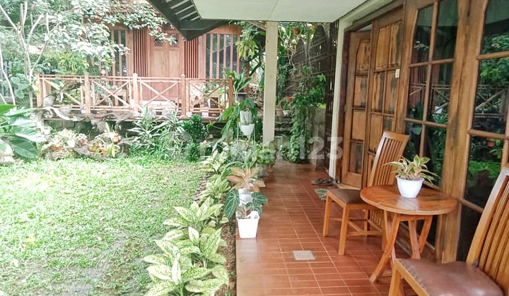 Jual Rumah Asri Cocok untuk Cafe, Tempat Tinggal, Maupun Villa dengan View Kota Bandung di Mainroad Jl. Cigadung Raya Barat Dekat Hotel Swissbell Resort Dago 2