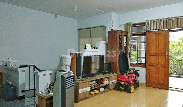 Jual rumah siap huni luasan besar di dalam komplek kurdi sayap Mohamad Toha Bandung 2