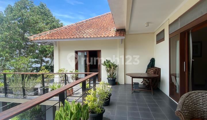 Jual Rumah Villa Cantik View Menawan Dengan Kolam Renang Di Dago Utara Dekat Dengan Dago Dreampark Bandung