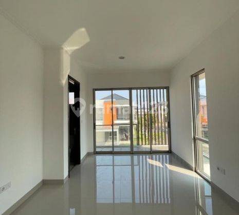 Disewakan Rumah Pik2 Cluster Danau Luas 8x12,5 Siap Huni 1