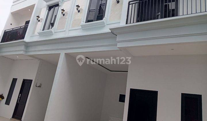 Rumah Murah 2 Lantai Dekat Ke Stasiun Di Kebagusan Pasar Minggu Jakarta Selatan  1