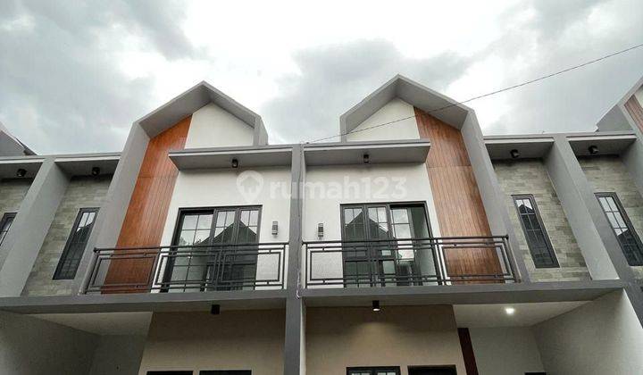 Rumah 2 Lantai Siap Huni Dekat Ke Pintu Toll Cisalak Dan Lrt Harjamukti Cimanggis 2