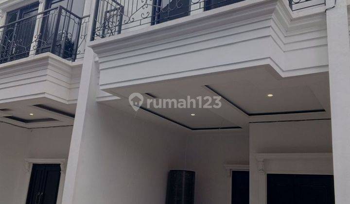 Rumah 2 Lantai Shm Pinggir Jalan Di Jagakarsa Jakarta Selatan  1