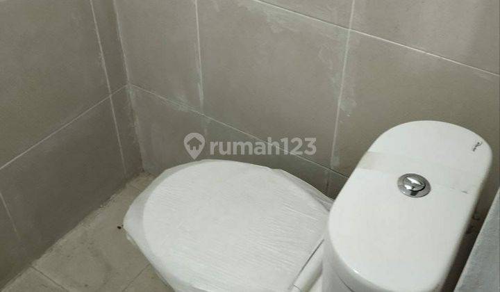 Rumah 2 Lantai Murah Di Kayu Manis Matraman Jakarta Timur  2