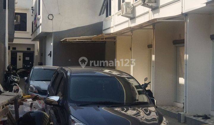 Rumah 2 Lantai Siap Huni Dekat Ke Tb Simatupang Di Condet Jakarta Timur  2