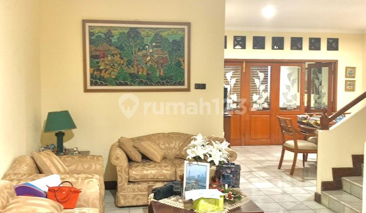 ruang tamu rumah murah di bali view