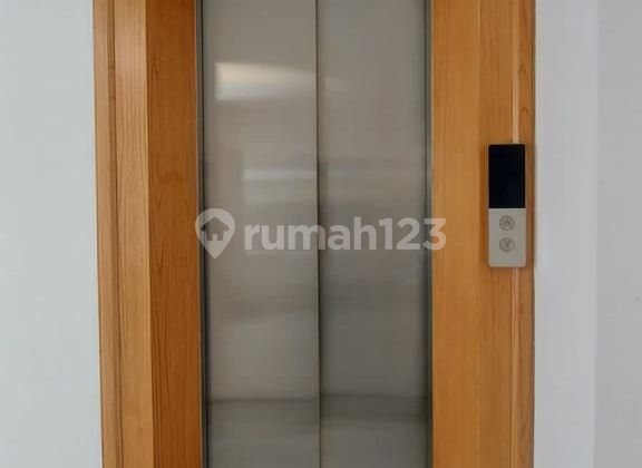 Brand New House, Design Luxurious 2