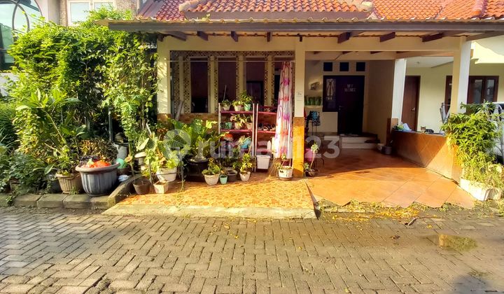 Rumah Cantik Siap Huni Rumah Cantik Siap Huni