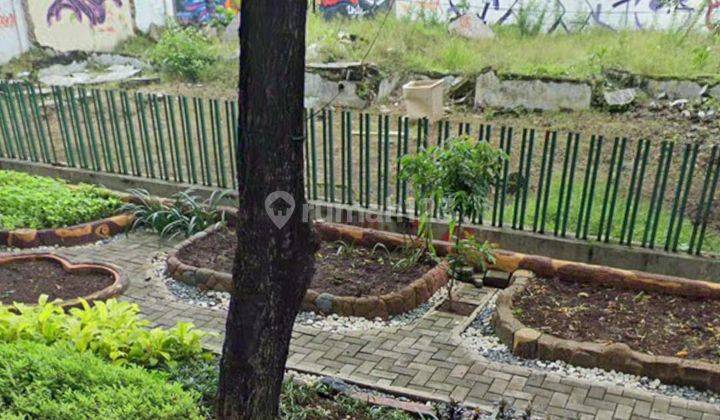 Tanah Murah, Lokasi Sangat Strategis, 100 M Dari Halte Transjakarta 2