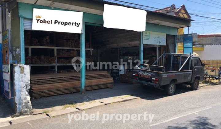 RUMAH TOKO STRATEGIS RAYA SEMOLOWARU SURABAYA COCOK UNTUK BISNIS/NIAGA