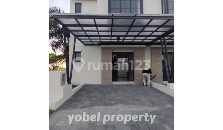 New Minimalist House in Opra City, Menganti Gresik 2