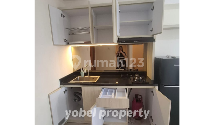 APARTEMEN GUNAWANGSA MERR SURABAYA UNIT BARU FULL FURNISH 2