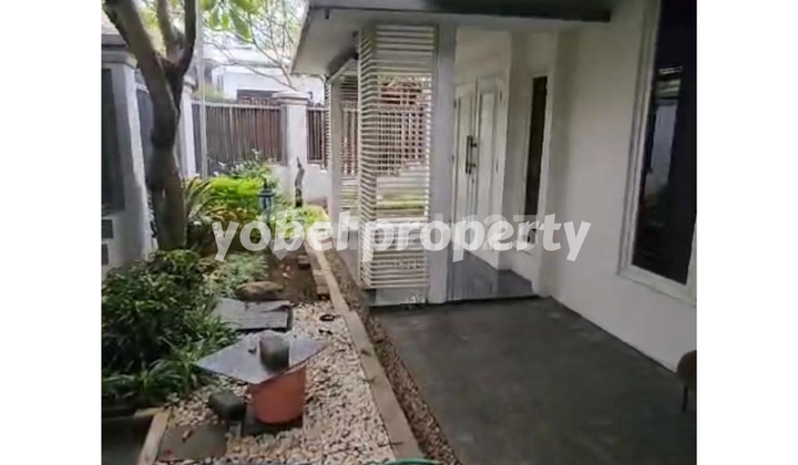 RUMAH ASRI SIAP HUNI FULL FURNSIH MANYAR TIRTOYOSO SELATAN SURABAYA 1