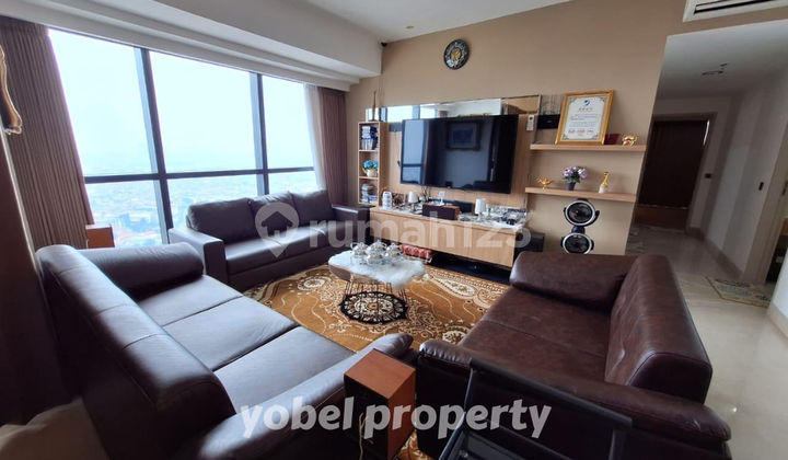 THE PEAK SURABAYA APARTMENT PRIVATE LIFT BESIDE TUNJUNGAN PLAZA