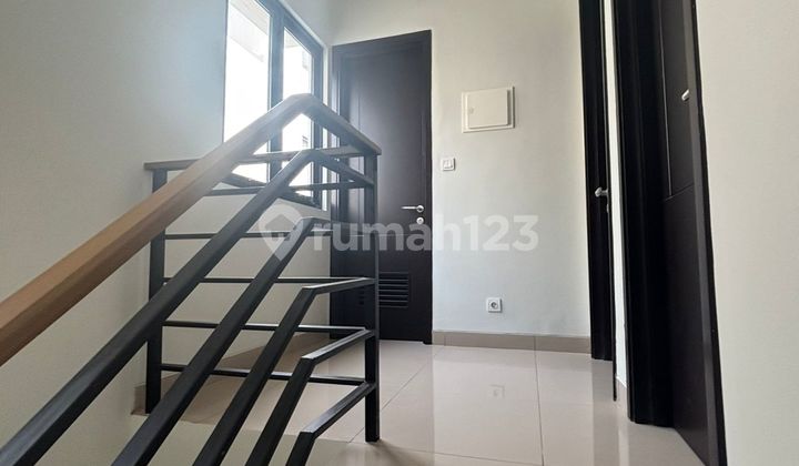 For Rent: Minimalist House in Regia Cluster, Strategic & Comfortable, Summarecon Crown Gading, Bekasi, 015