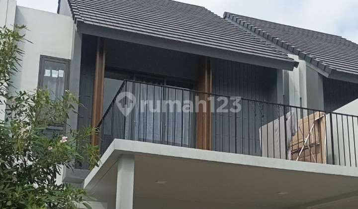 Disewakan Rumah 2 Lantai Plus Attic Wisteria, Cakung, Jakarta Timur, 028 Disewakan Rumah 2 Lantai Plus Attic Wisteria, Cakung, Jakarta Timur, 028