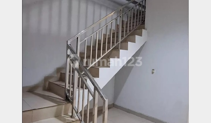 Dijual Rumah Di Teluk Gong Jakarta Utara SHM 3 Lantai (015) 2