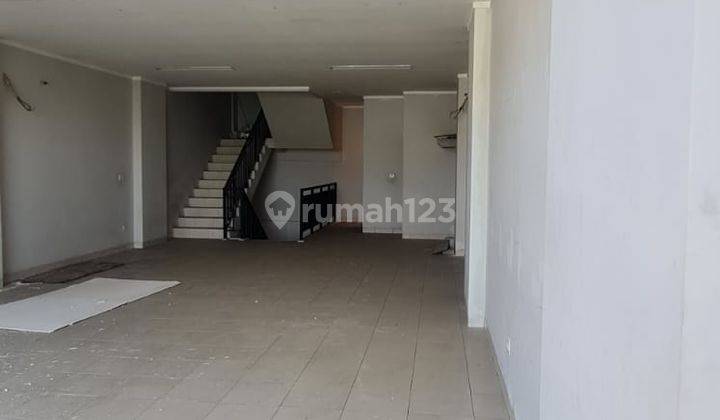 Dijual Cepat Ruko Emerald 3 Lantai Lebar 6x17 Siap Pakai Lokasinya Strategis, Bekasi 029 1